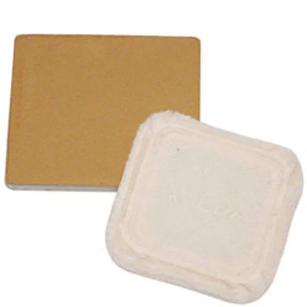 Aveda Inner Light Cipria Compatta Ricarica – Teak (7 g) Immagine 1