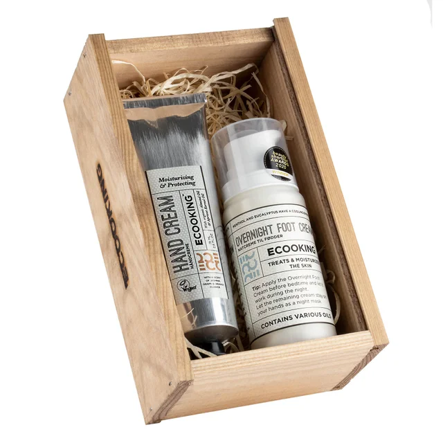 Xmas Box Hand Cream 75 ml & Overnight Foot Cream 100 ml