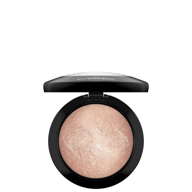MAC Illuminante Mineralize Skinfinish (tonalità diverse)