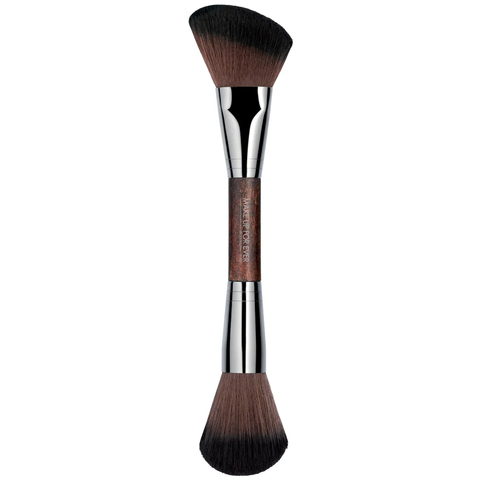 MAKE UP FOR EVER #158 Double-Ended Sculpting Brush - Blush and Highlighter - Immagine 1