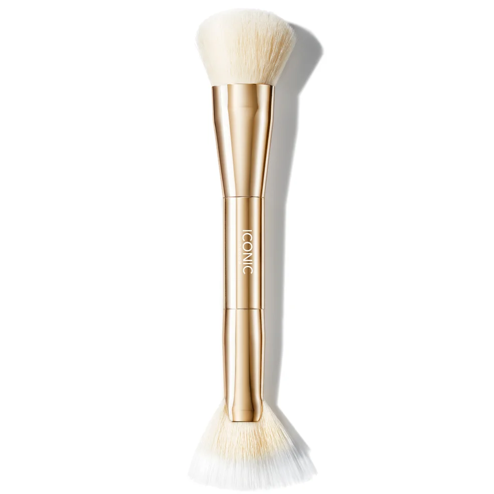 ICONIC London Cheek Glow Brush Exclusive Immagine 1
