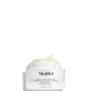 Medik8 Intelligent Retinol crema notte levigante al retinolo 50 ml - undefined undefined