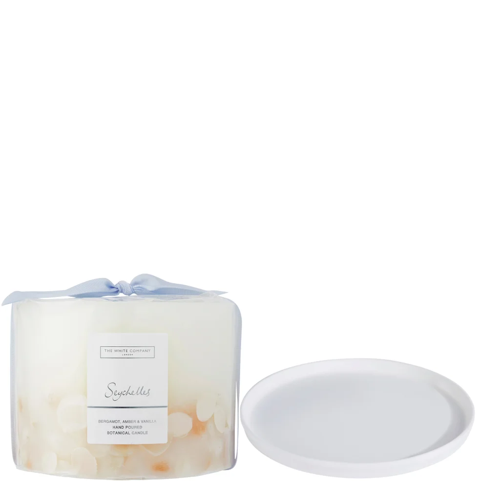 The White Company Seychelles Botanical Candle and Plate - Large Immagine 1