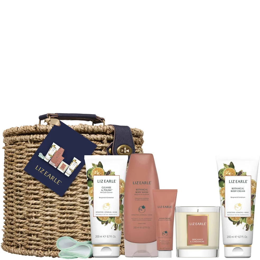 Liz Earle Ultimate Skincare Collection Immagine 1